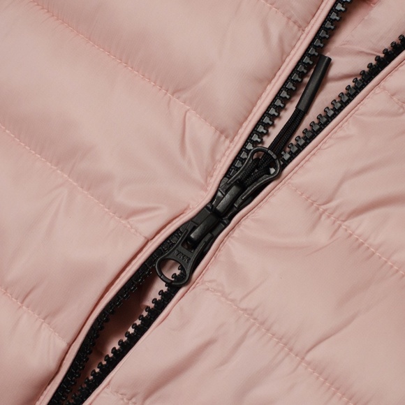 Everlane ReNew Puffer Jacket (NWT) - Picture 7 of 7